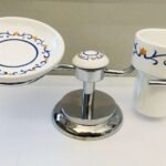 COPPIA APPOGGIO  CLASSICO COUNTRY CERAMICA/CROMO DIPINTO A MANO